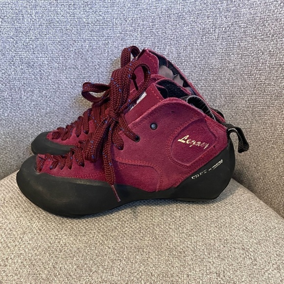 Legacy Shoes - LEGACY- Free Climbing shoes